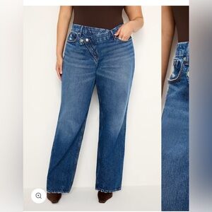 Good American 90s relaxed jeans.